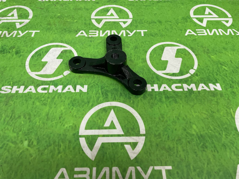 Кронштейн стабилизатора поперечной устойчивости Х3000 Shacman DZ97259680103(М) Кронштейн стабилизатора поперечной устойчивости Х3000 Shacman DZ97259680103(М)