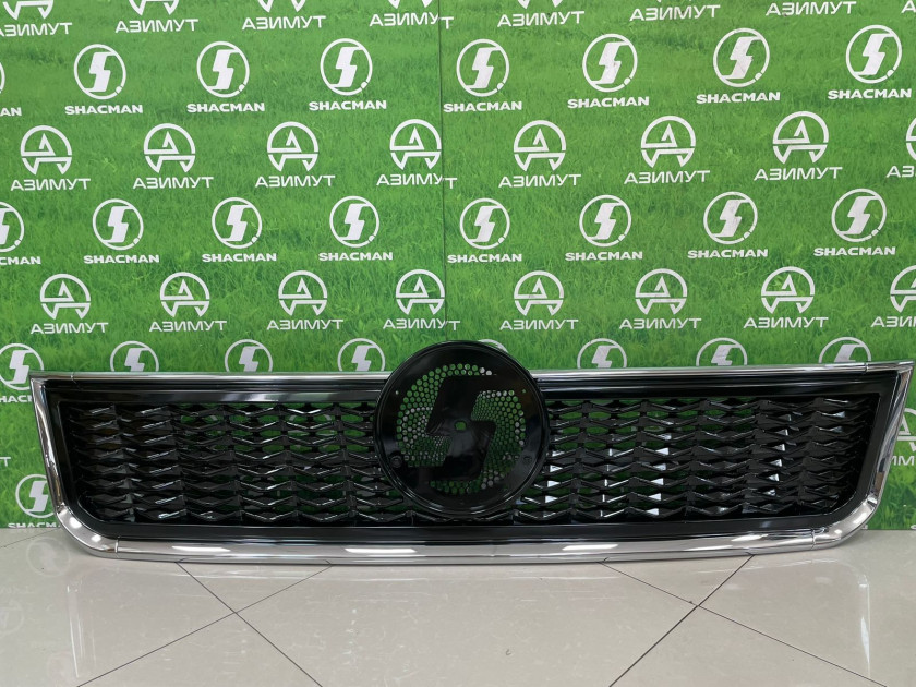 Решетка капота матовая с хром накладкой shacman X5000 DZ14251110512 (М) Решетка капота матовая с хром накладкой shacman X5000 DZ14251110512 (М)