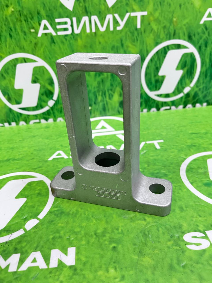 Кронштейн крепления правый радиатора X3000 DZ97259538802(M) Кронштейн крепления правый радиатора X3000 DZ97259538802(M)