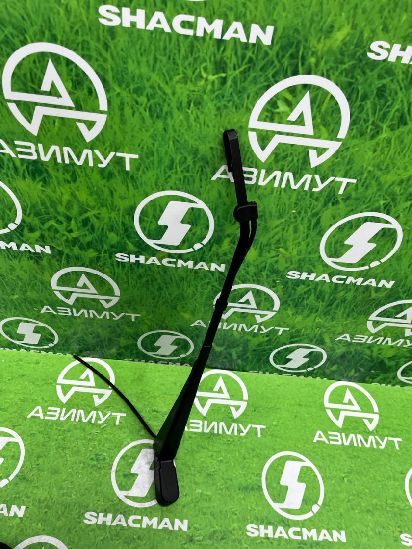 Рычаг стеклоочистителя X3000 DZ14251740013(М) Рычаг стеклоочистителя X3000 DZ14251740013(М)